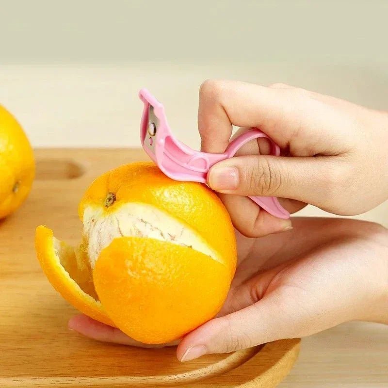 Manual Peeler to Peel Apple Skin – Compact & Sharp