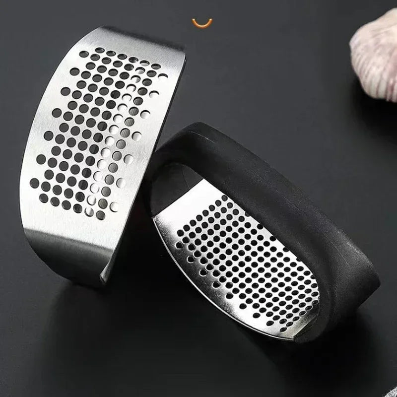 Multi-function Manual Garlic Press Stainless Steel Garlic Presse Curved Garlic Grinding Slicer Chopper Home Cooking Gadgets Tool
